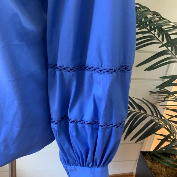 Chico’s Royal Blue Blouson Sleeve Blouse Size 2 (10-12) - Picture 3 of 5